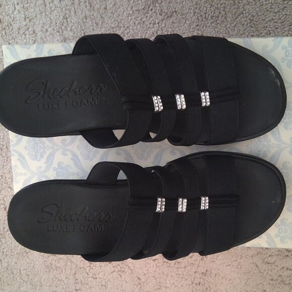 Skechers Luxe Foam Rumble on City Fever Rhinestones Wedge Sandals - Picture 2 of 5